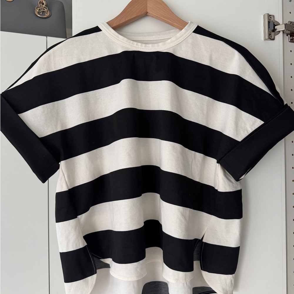The Frankie Shop Black & White Striped Women’s Tee